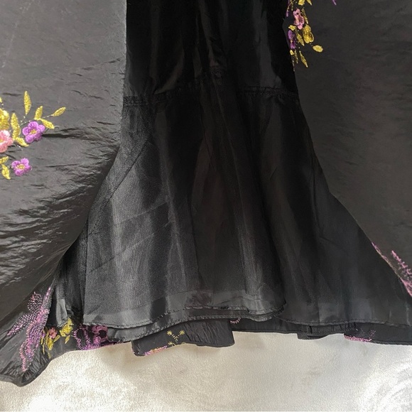 Ruched Embroidered Whimsigoth Dark Fairy Romantic Fit & Flare Party Dress Sz 4P - Picture 4 of 10